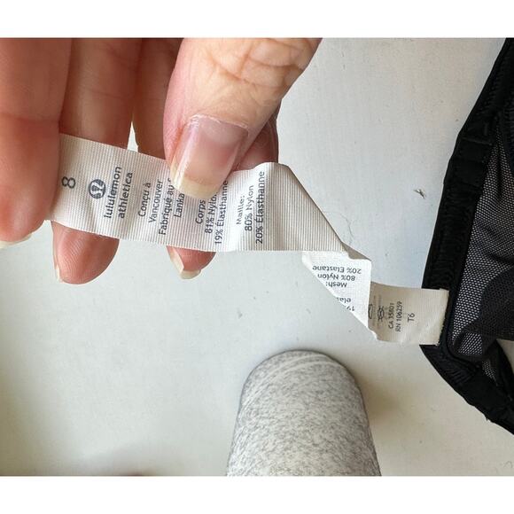 Lululemon Black VNeck Sheer Mesh Racerback Long Line Tank Top 8 - Picture 8 of 10